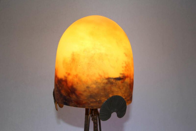 LAMPE ART DECO